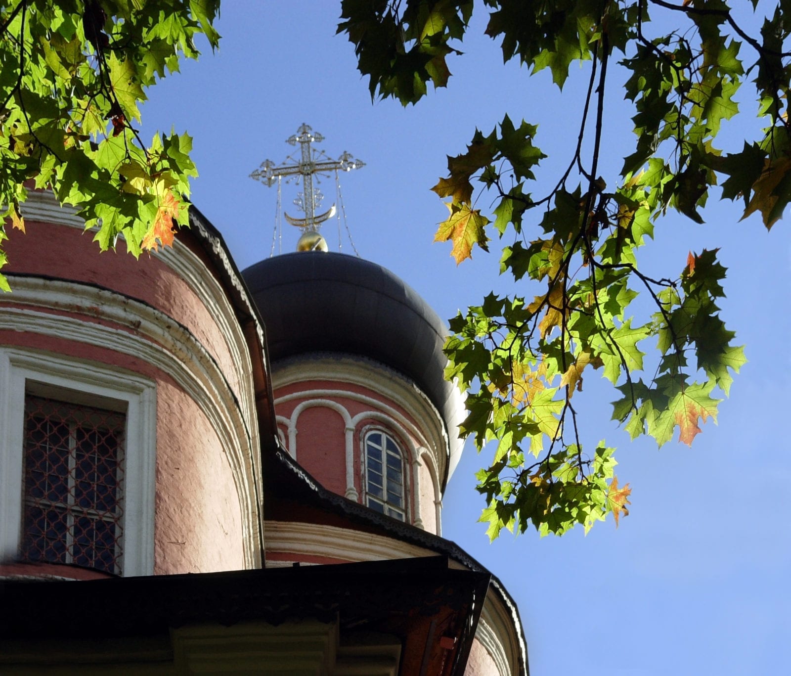 Monastery-in-Autumn_27674